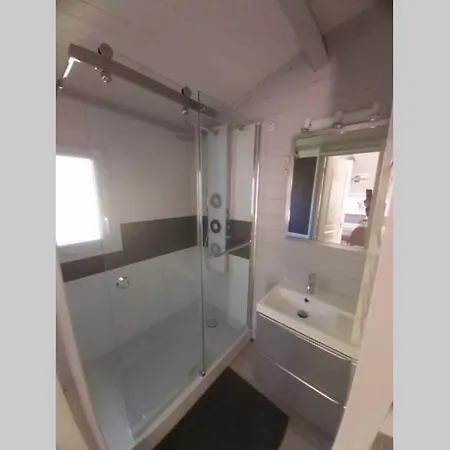 Alpehytte Chalet T3/clim/wifi/pkg/terrasse/15 Min Plages *