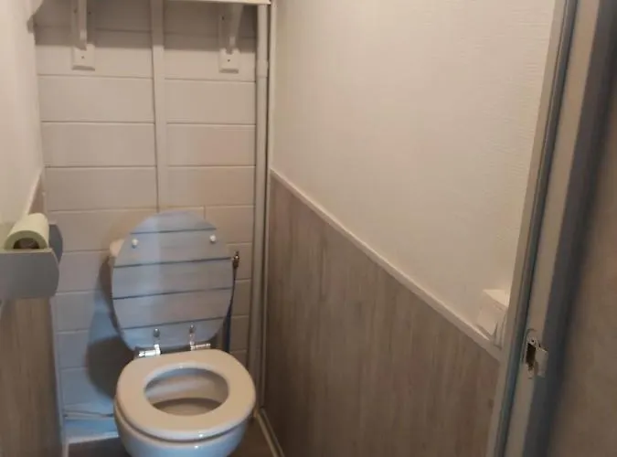 Chalet T3/clim/wifi/pkg/terrasse/15 Min Plages Alpehytte